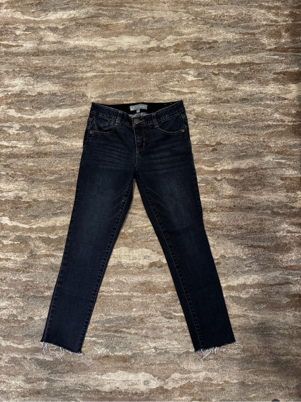 Wit & Wisdom Indigo Straight Leg Jeans with Frayed Hem